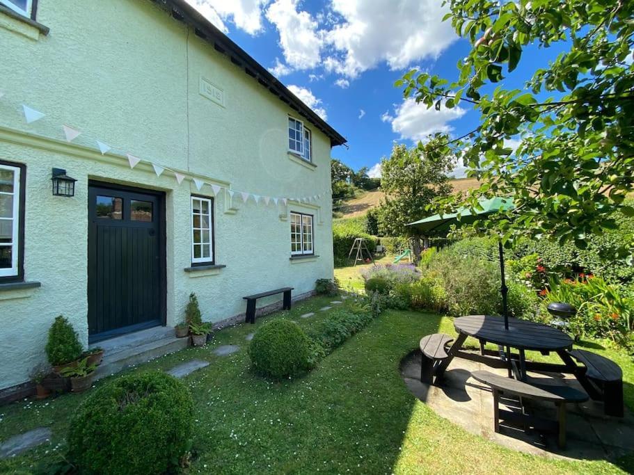Cedra Cottage - Vintage Country Hideaway Axminster Bagian luar foto