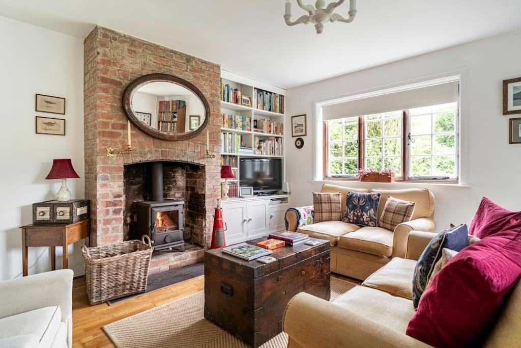 Cedra Cottage - Vintage Country Hideaway Axminster Bagian luar foto