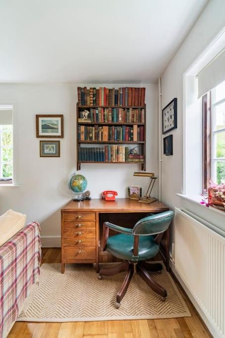 Cedra Cottage - Vintage Country Hideaway Axminster Bagian luar foto