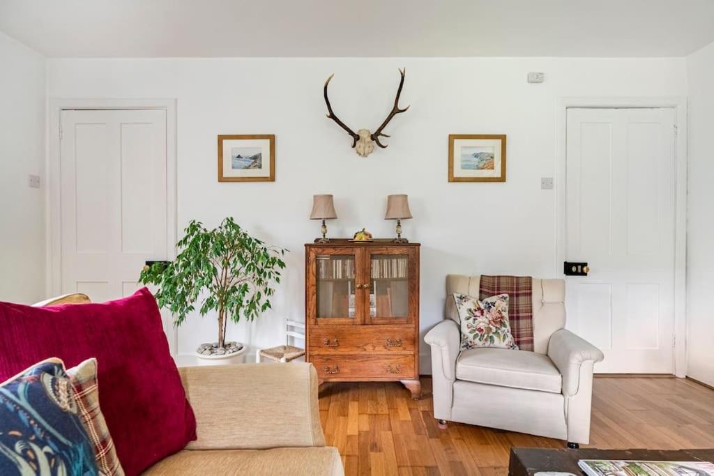Cedra Cottage - Vintage Country Hideaway Axminster Bagian luar foto