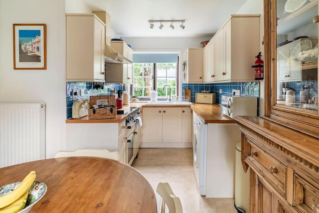 Cedra Cottage - Vintage Country Hideaway Axminster Bagian luar foto