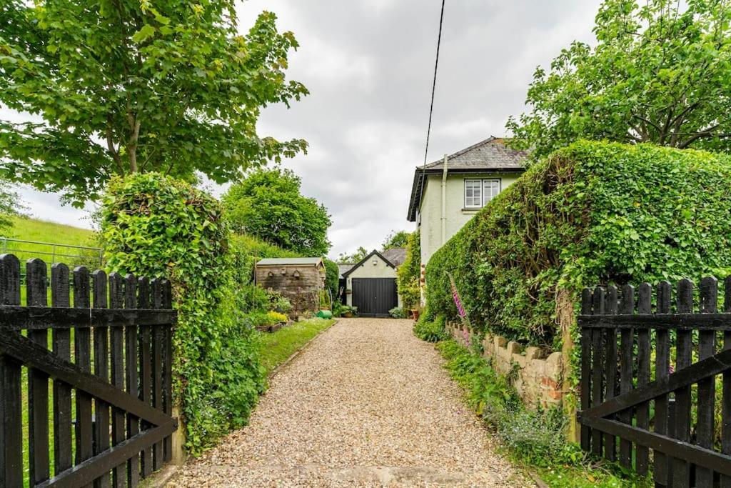 Cedra Cottage - Vintage Country Hideaway Axminster Bagian luar foto